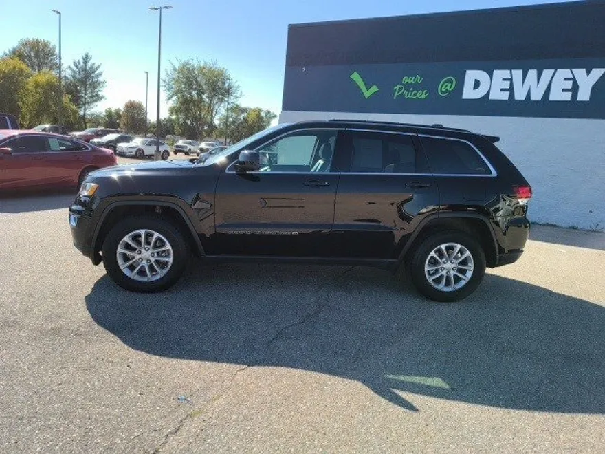 2022 Jeep Cherokee Laredo X photo 1