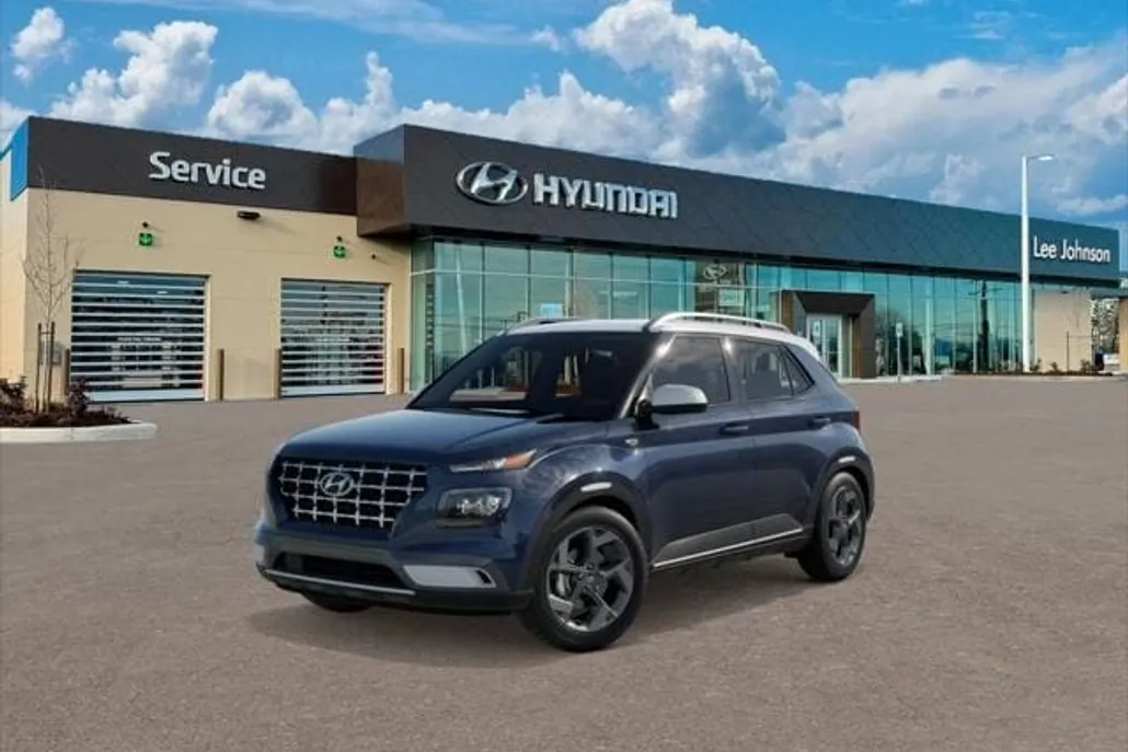2025 Hyundai Venue Limited photo 1