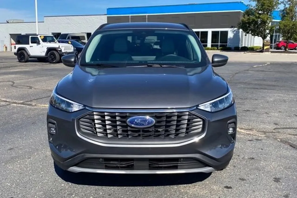 2023 Ford Escape Plug-In Hybrid Base photo 1