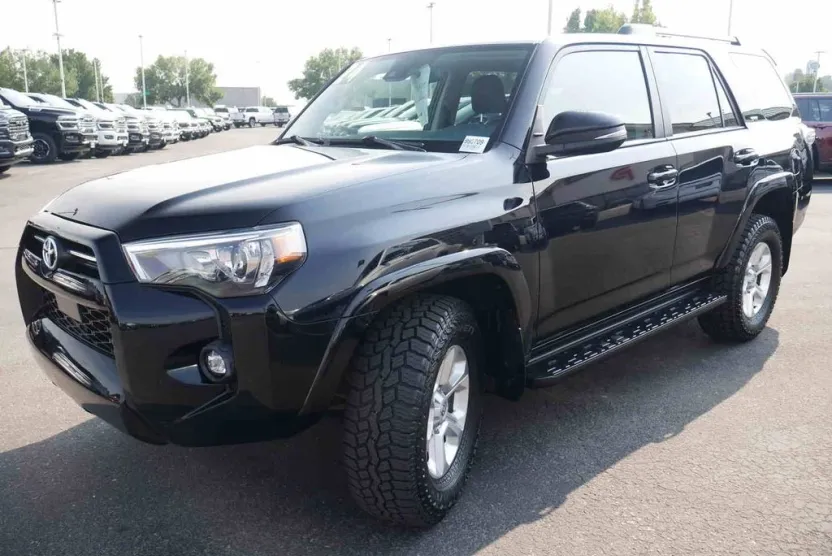 2024 Toyota 4Runner SR5 Premium photo 1