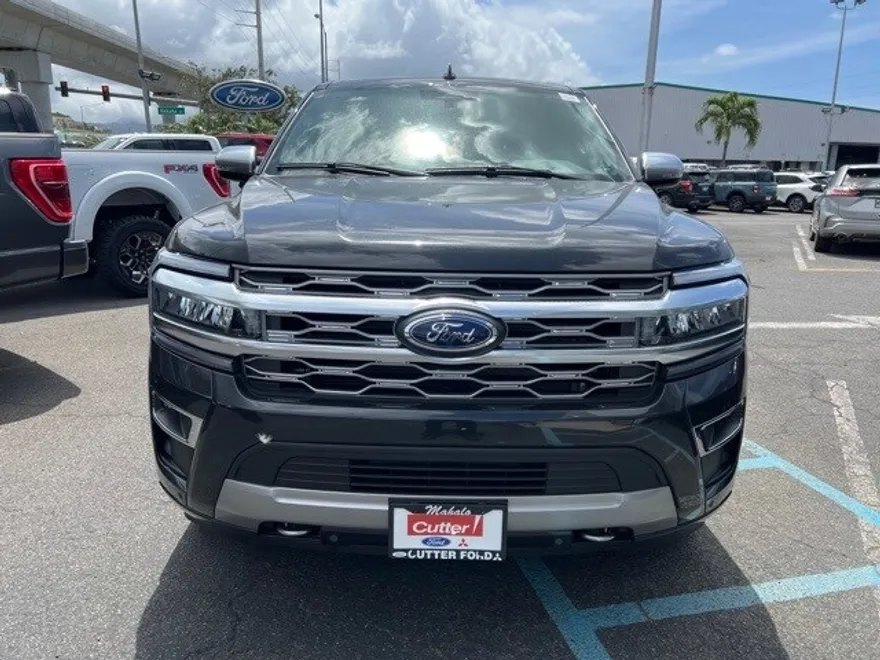 2023 Ford Expedition Platinum MAX photo 1