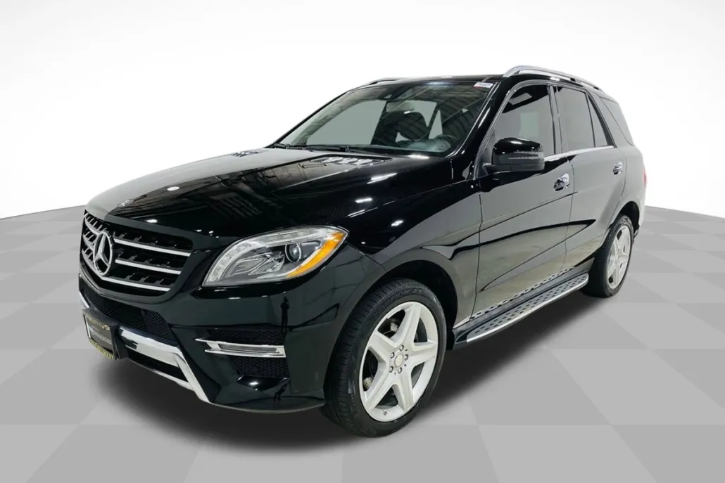 2015 Mercedes Benz ML 400 4MATIC photo 1