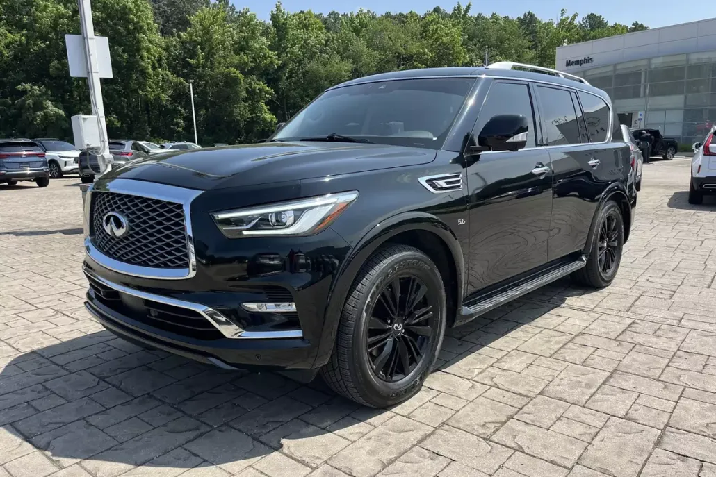 2020 Infiniti QX80 Luxe photo 1
