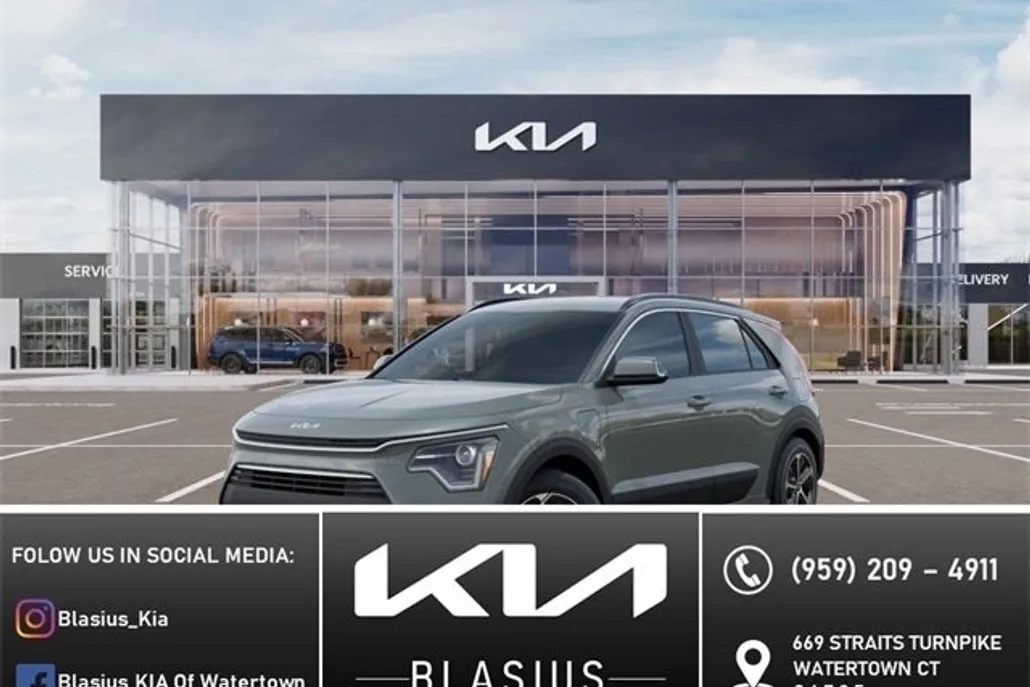 2025 Kia Niro Plug-In Hybrid EX photo 1