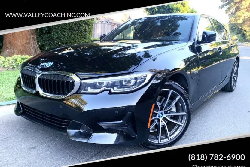2022 Bmw 330e 3-Series photo 1