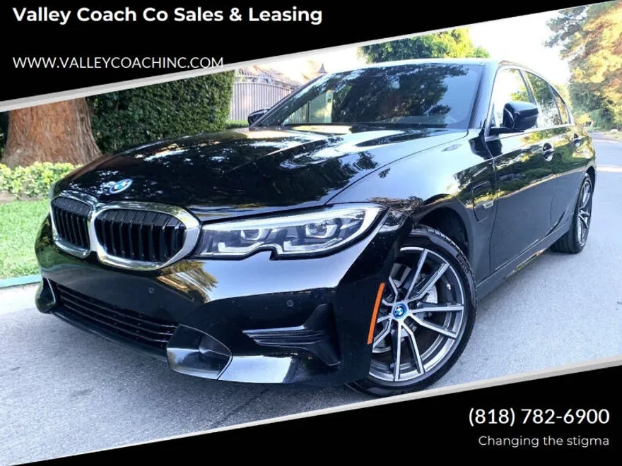2022 Bmw 330e 3-Series photo 1