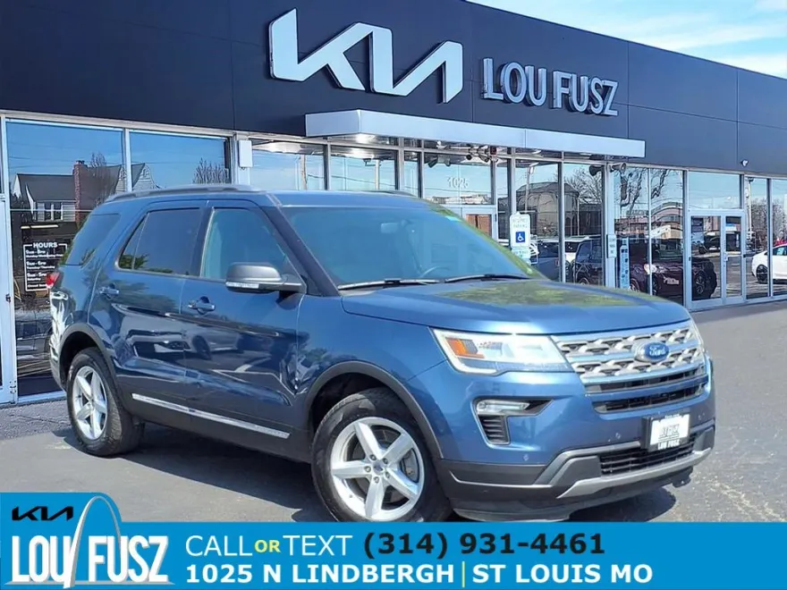 2018 Ford Explorer XLT photo 1