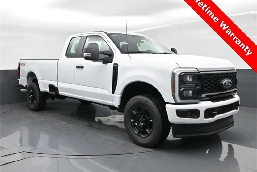 2025 Ford F-350 XL photo 1