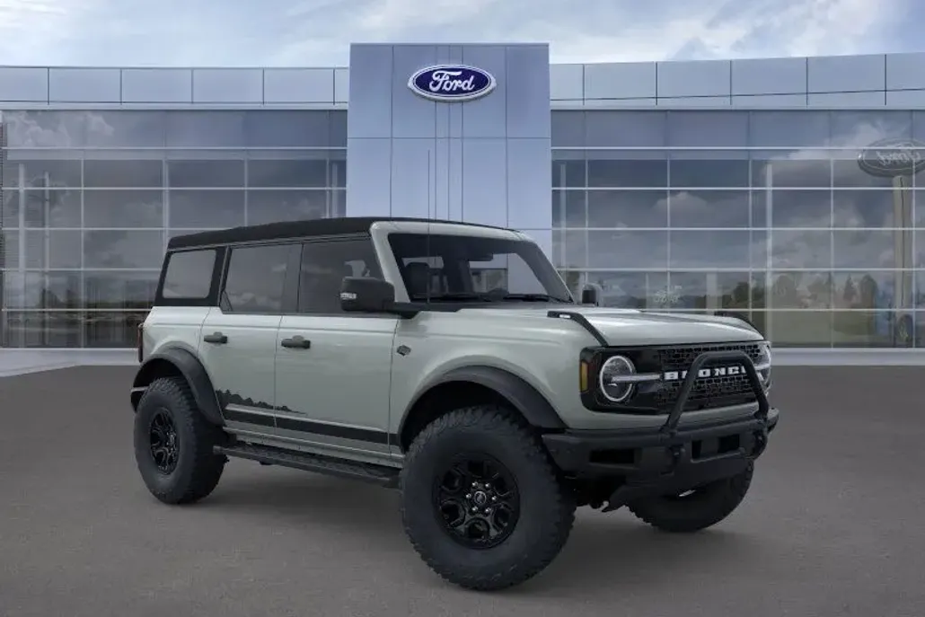 2024 Ford Bronco Wildtrak photo 1