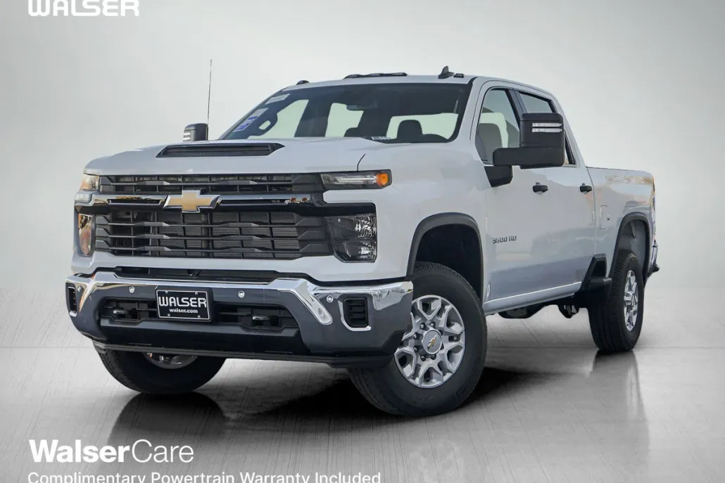 2025 Chevrolet Silverado 3500HD photo 1