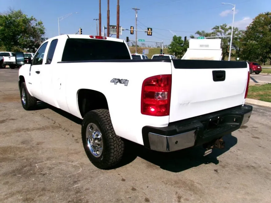 2013 Chevrolet Silverado 2500HD Work Truck photo 1