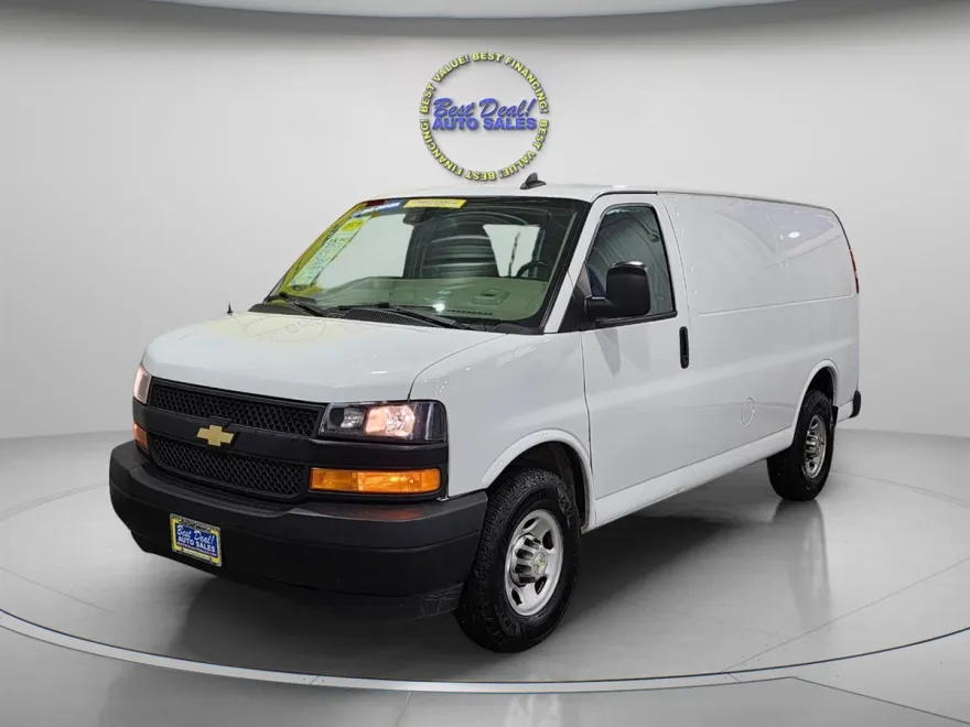 2021 Chevrolet Express 2500 Cargo Van photo 1