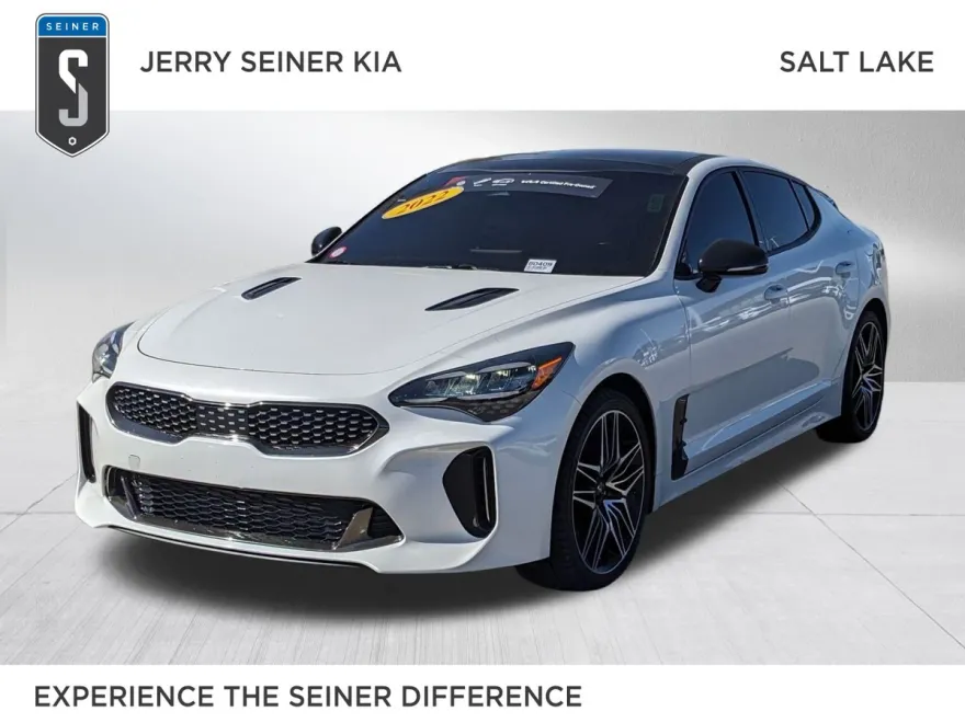 2022 Kia Stinger GT1 photo 1