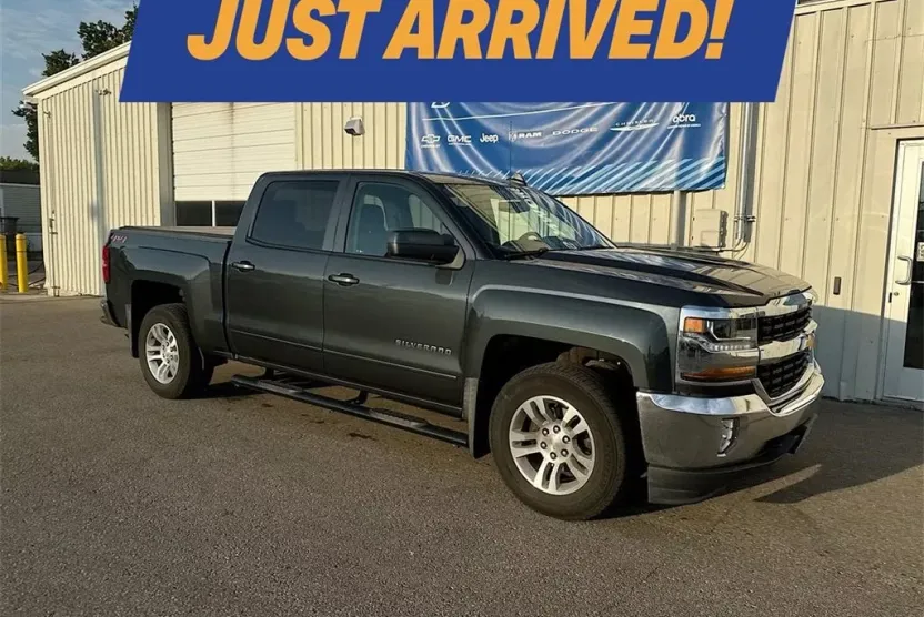 2018 Chevrolet Silverado 1500 LT1 photo 1