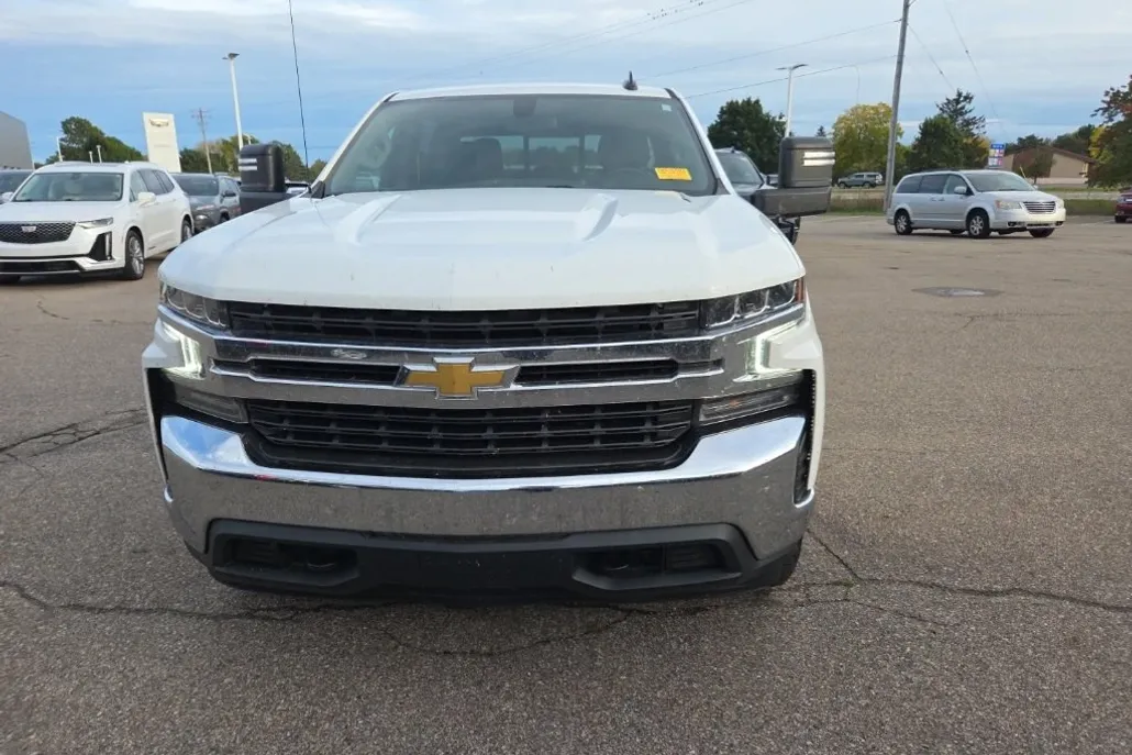 2021 Chevrolet Silverado 1500 LT photo 1