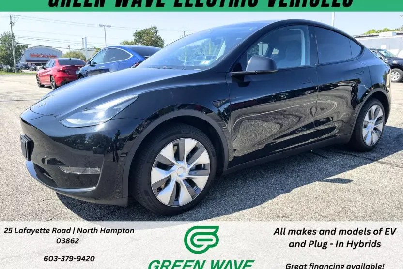 2023 Tesla Model Y Long Range photo 1