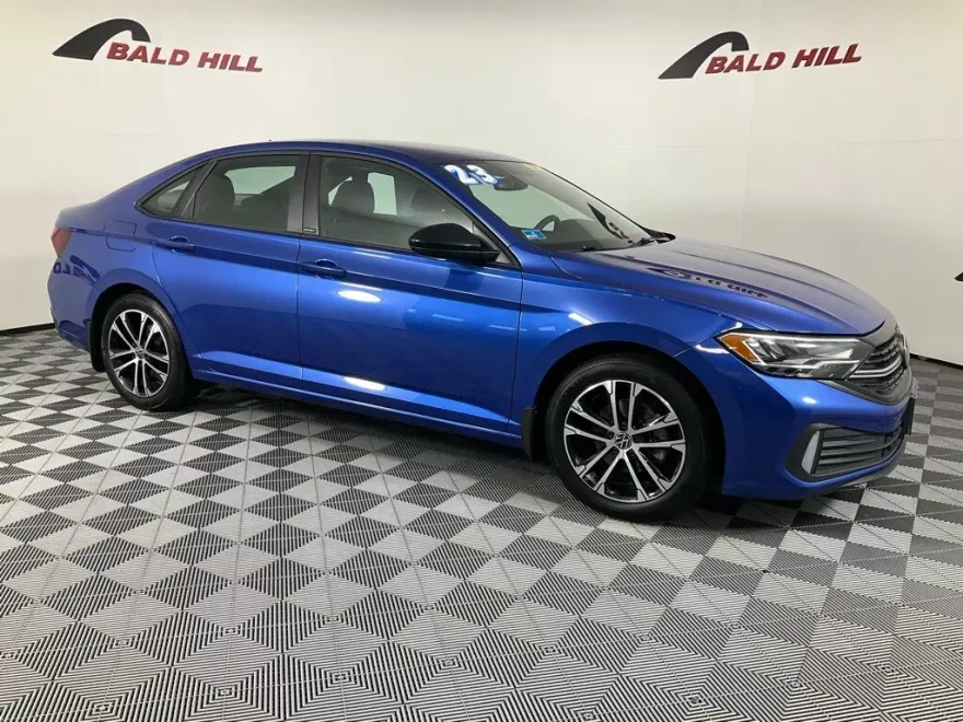 2023 Volkswagen Jetta 1.5T Sport photo 1