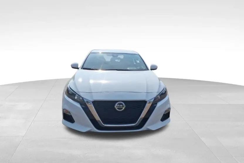 2022 Nissan Altima 2.5 S photo 1