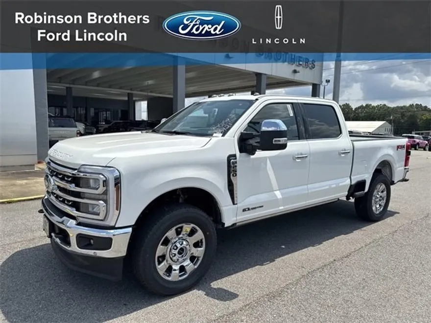 2025 Ford F-250 Lariat photo 1