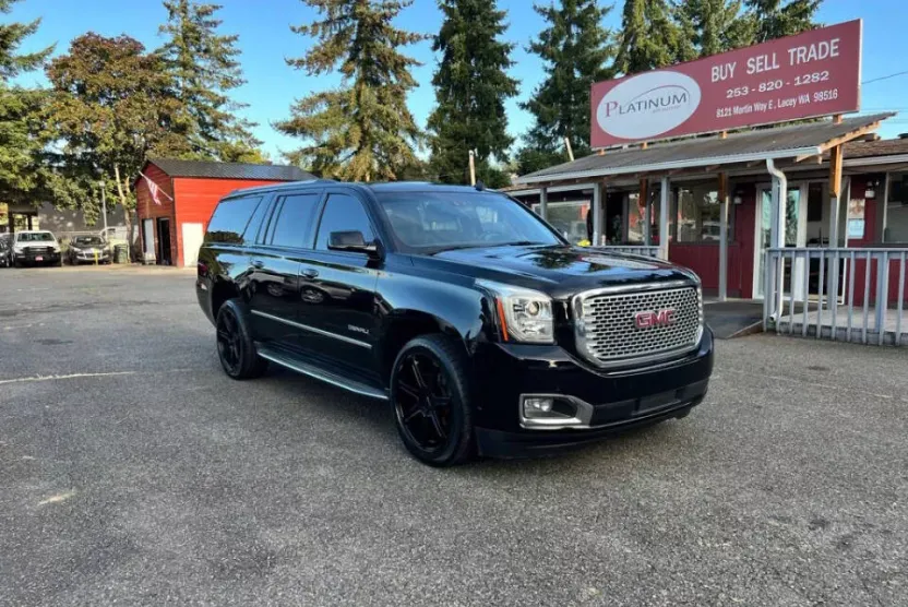 2015 Gmc Yukon XL Denali photo 1