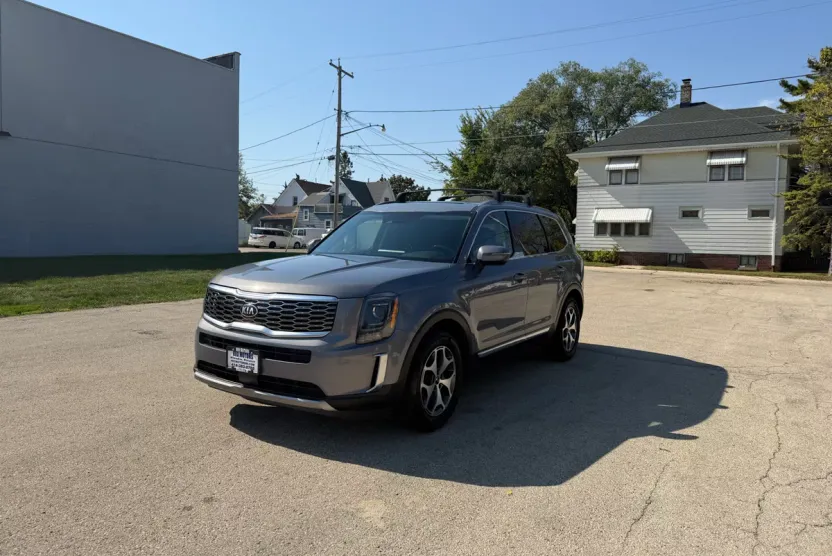 2020 Kia Telluride EX photo 1