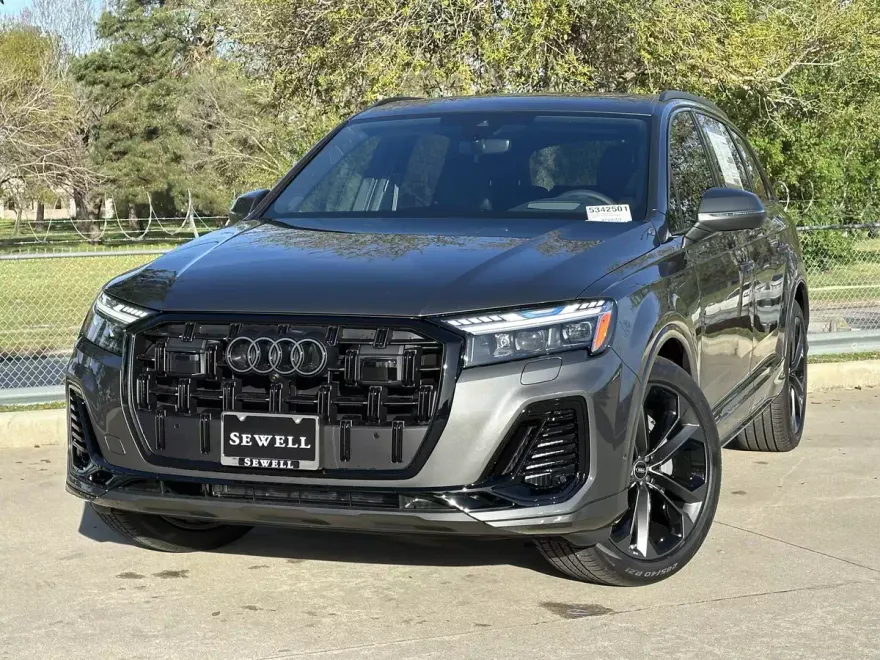 2025 Audi Q7 55 Premium photo 1
