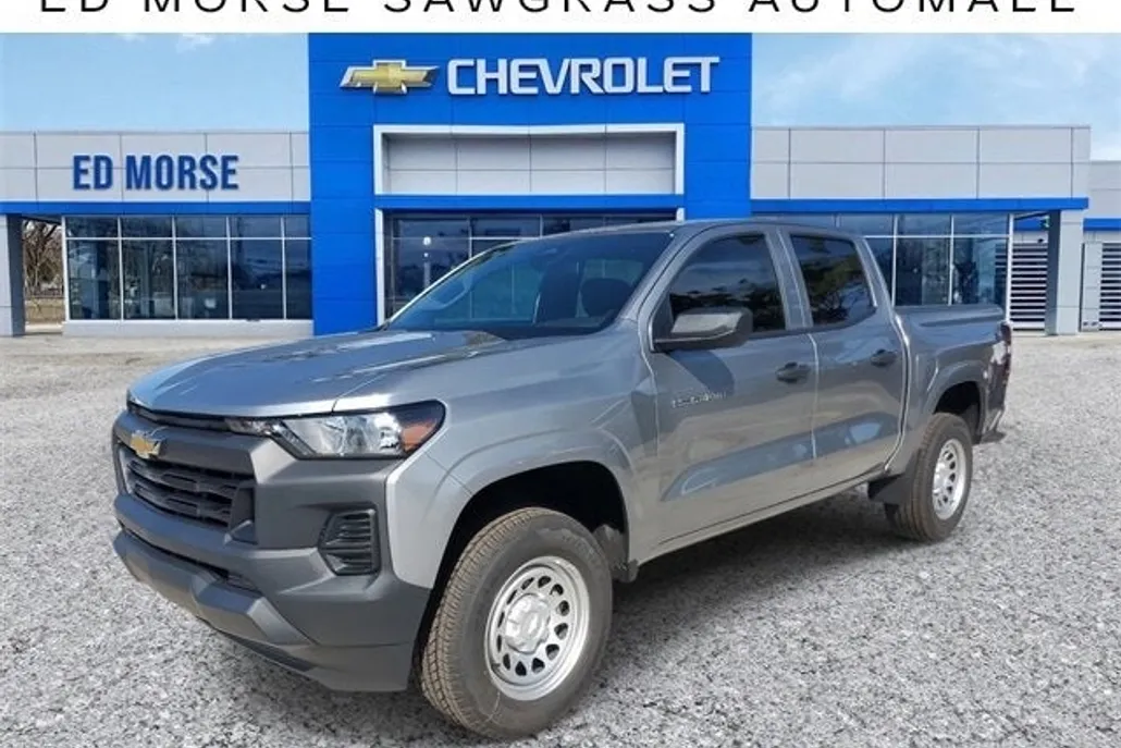 2025 Chevrolet Colorado LT photo 1