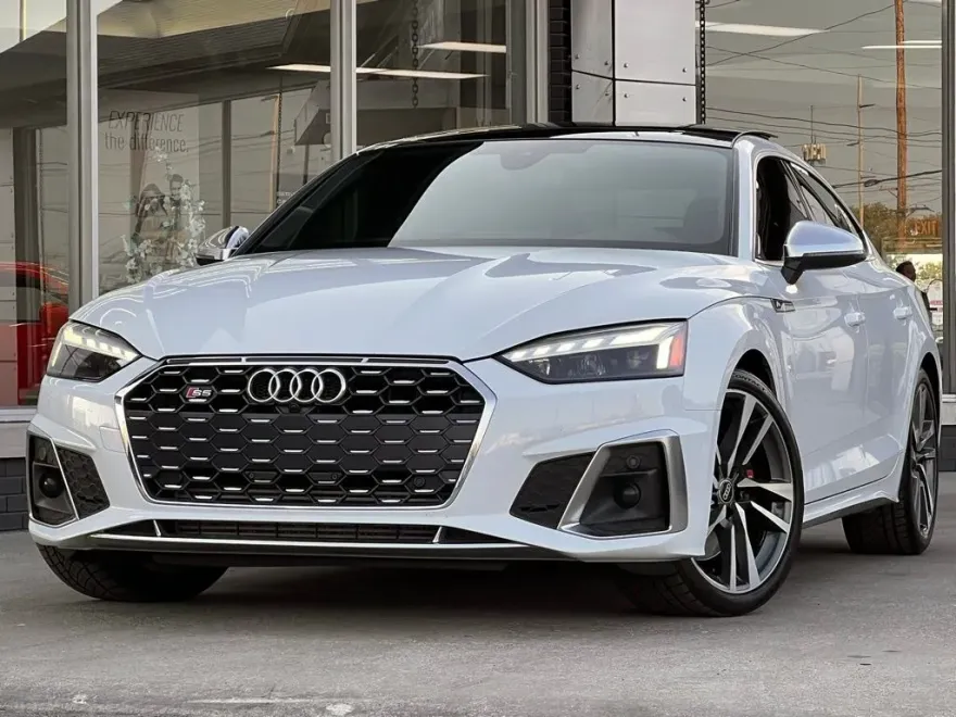 2022 Audi S5 Premium photo 1