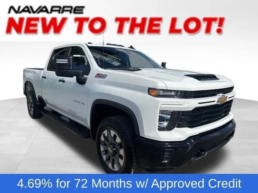 2025 Chevrolet Silverado 2500HD Custom photo 1