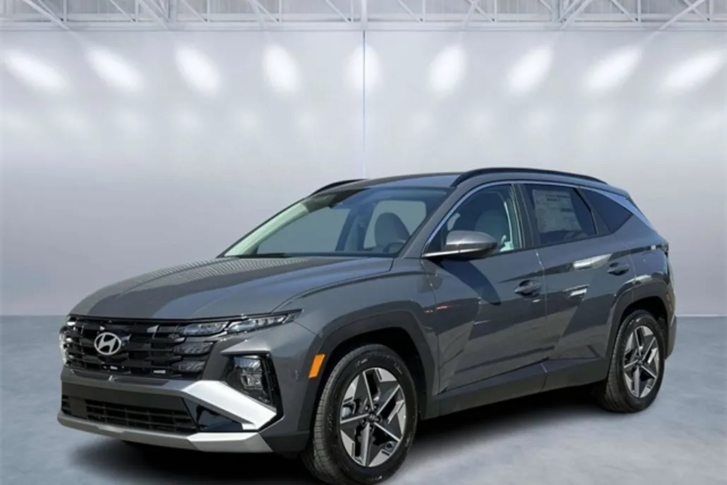 2025 Hyundai Tucson SEL photo 1