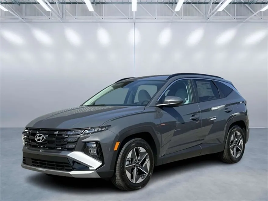 2025 Hyundai Tucson SEL photo 1
