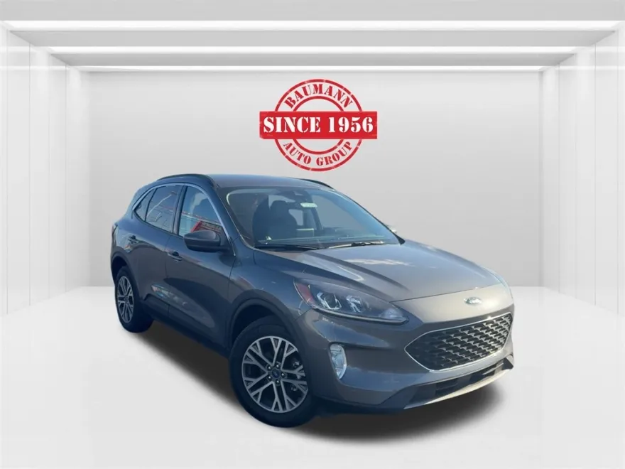 2022 Ford Escape SEL photo 1