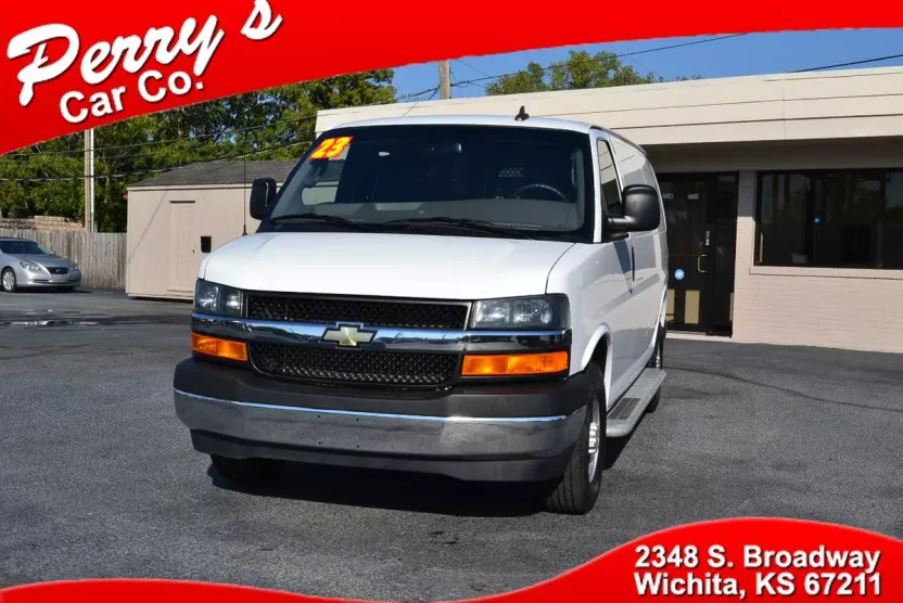 2023 Chevrolet Express 2500 Cargo photo 1
