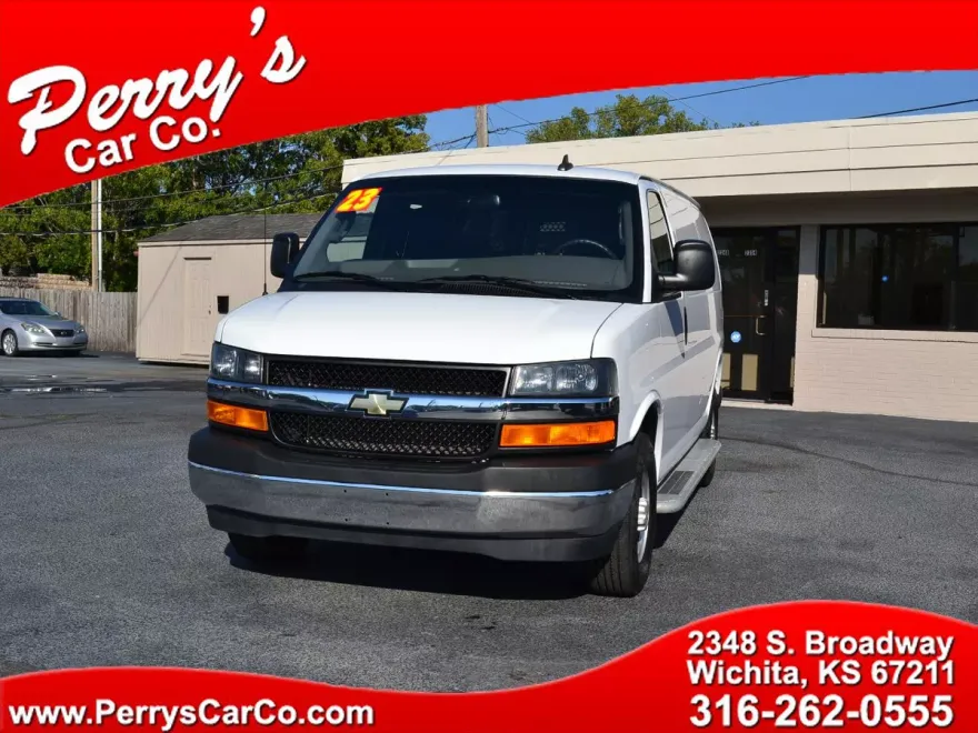 2023 Chevrolet Express 2500 Cargo photo 1