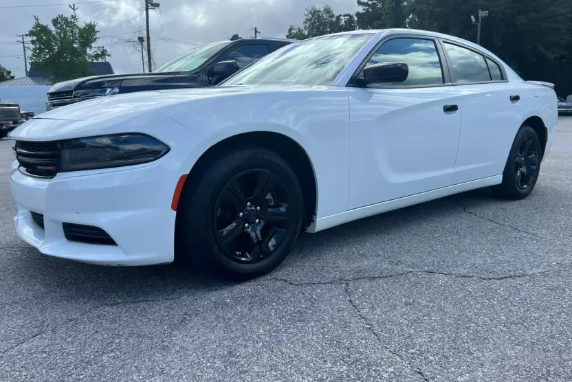 2023 Dodge Charger SXT photo 1