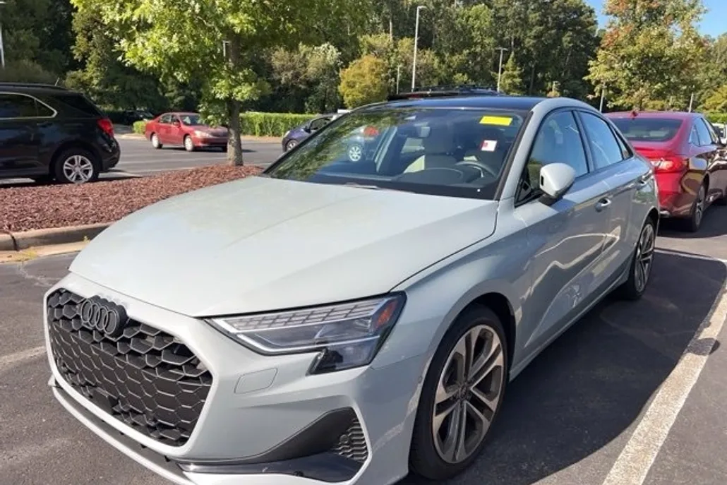 2025 Audi A3 Premium Plus 40 TFSI Quattro photo 1