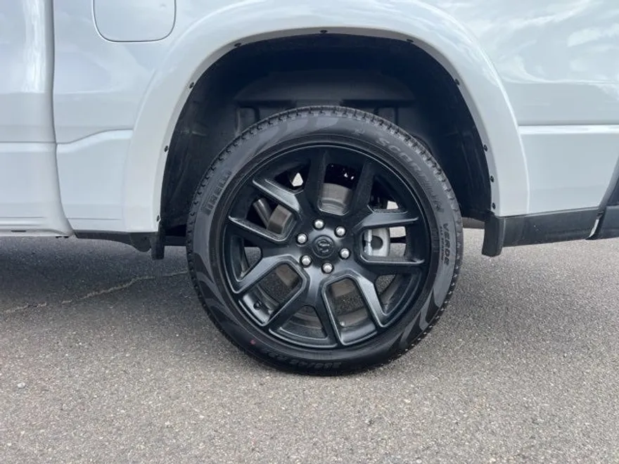 2025 Ram 1500 Laramie photo 1