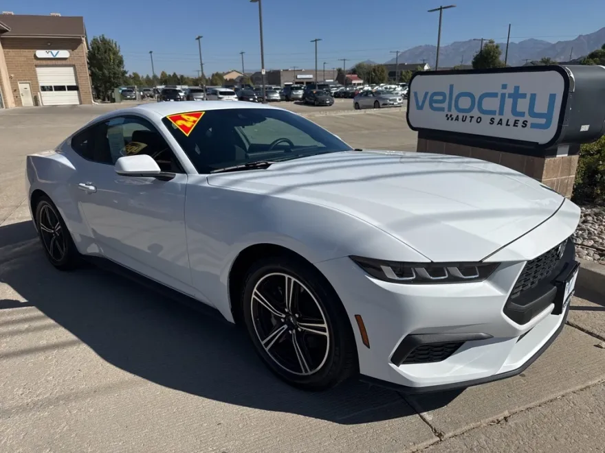 2024 Ford Mustang EcoBoost photo 1