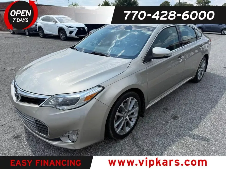 2015 Toyota Avalon XLE photo 1
