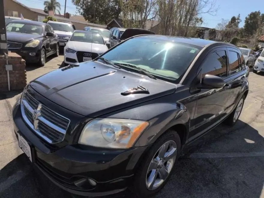 2011 Dodge Caliber Uptown photo 1
