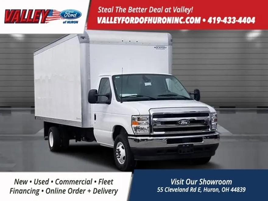 2026 Ford E-450 photo 1