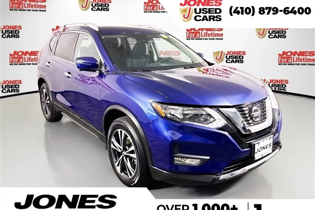 2020 Nissan Rogue SV photo 1