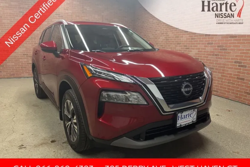 2022 Nissan Rogue SV photo 1