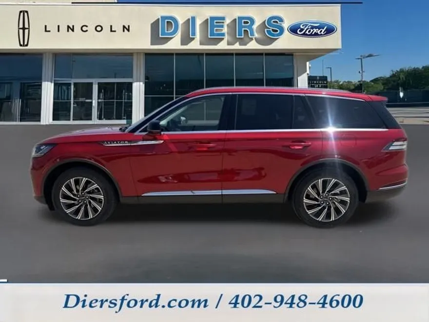 2025 Lincoln Aviator Premiere photo 1