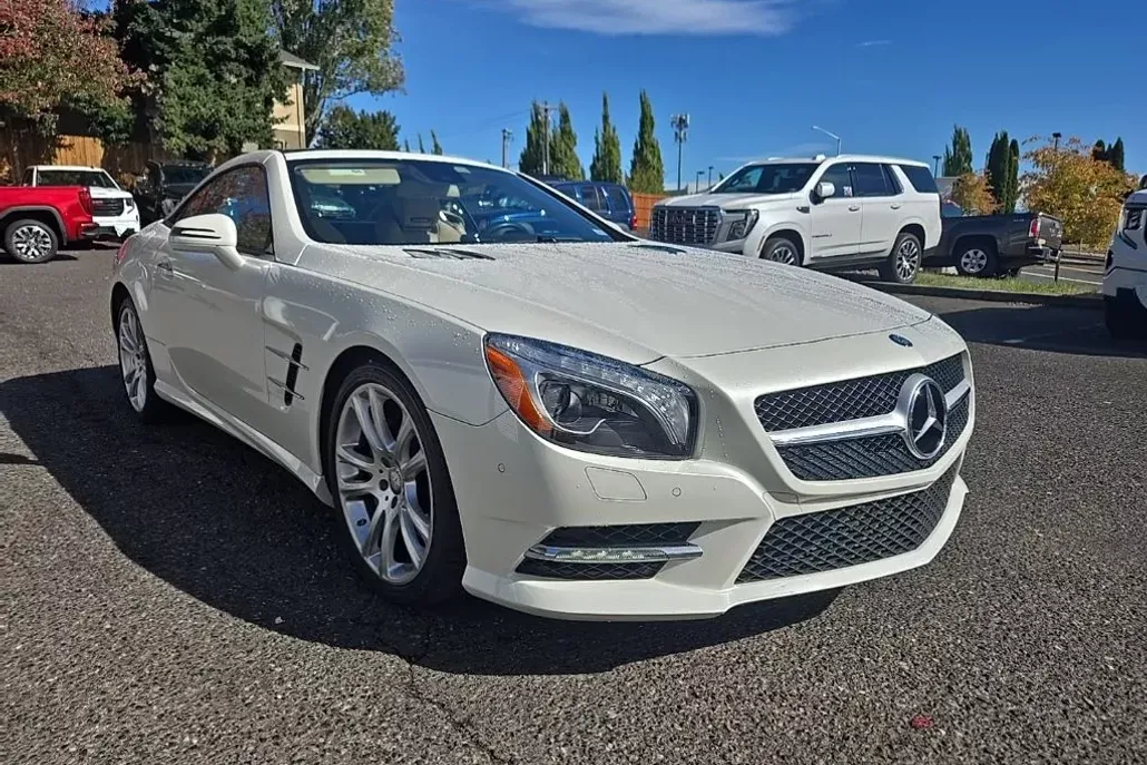 2015 Mercedes Benz SL 400 photo 1