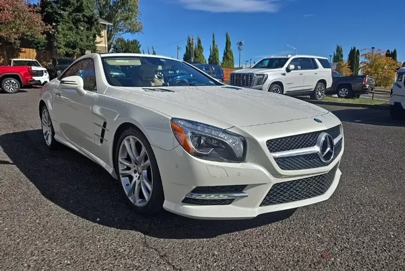 2015 Mercedes Benz SL 400 photo 1