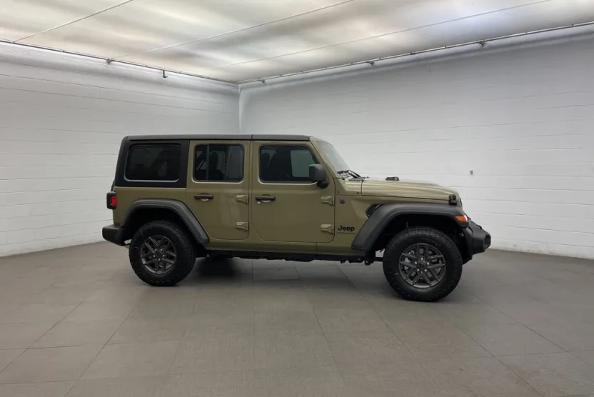 2025 Jeep Wrangler Sport S photo 1
