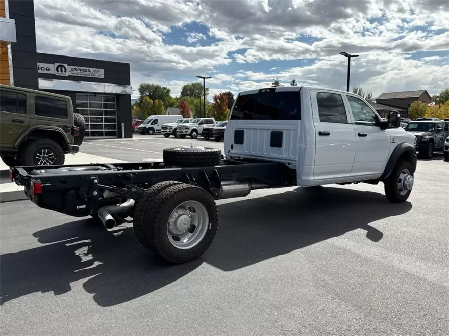 2026 Ram 5500 Tradesman photo 1
