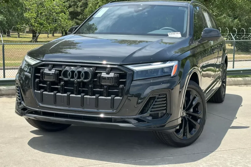 2025 Audi Q7 55 Premium photo 1