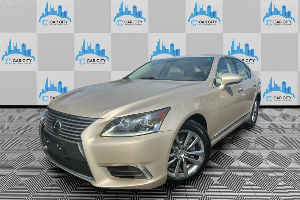 2015 Lexus LS 460 Luxury AWD photo 1